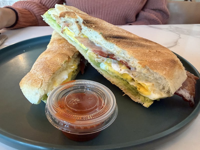 Honest Eatery - photo 4