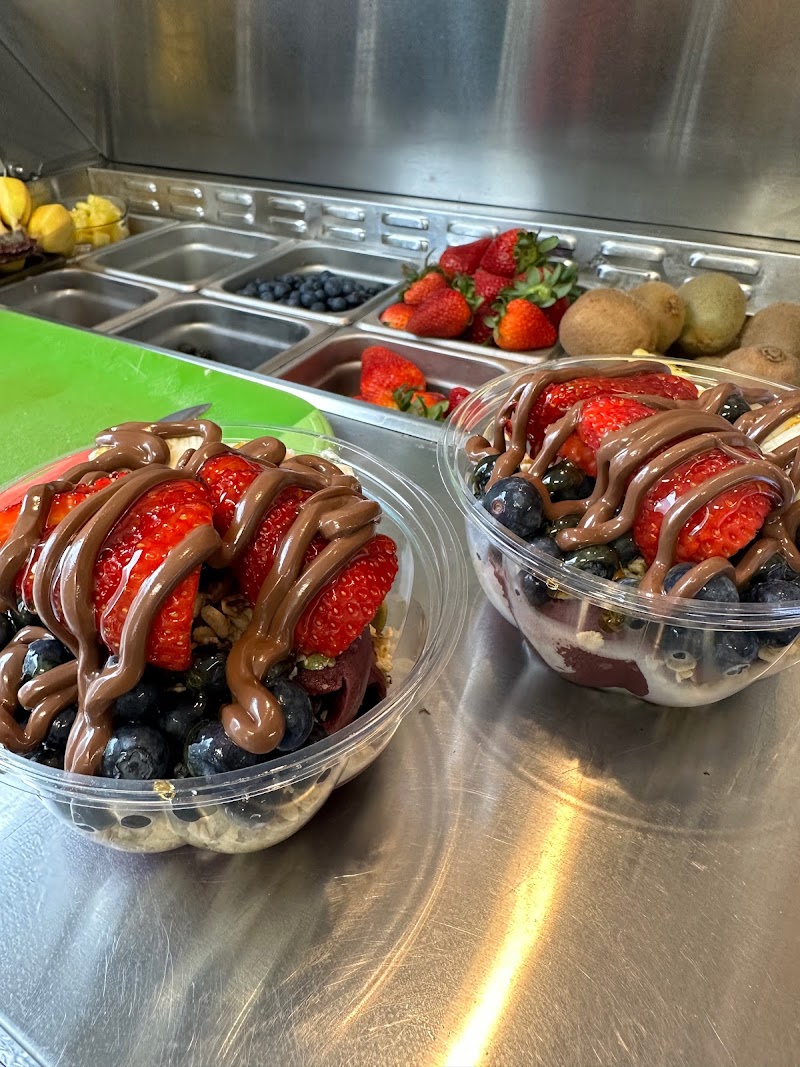 Aloha Açai Cafe - photo 2