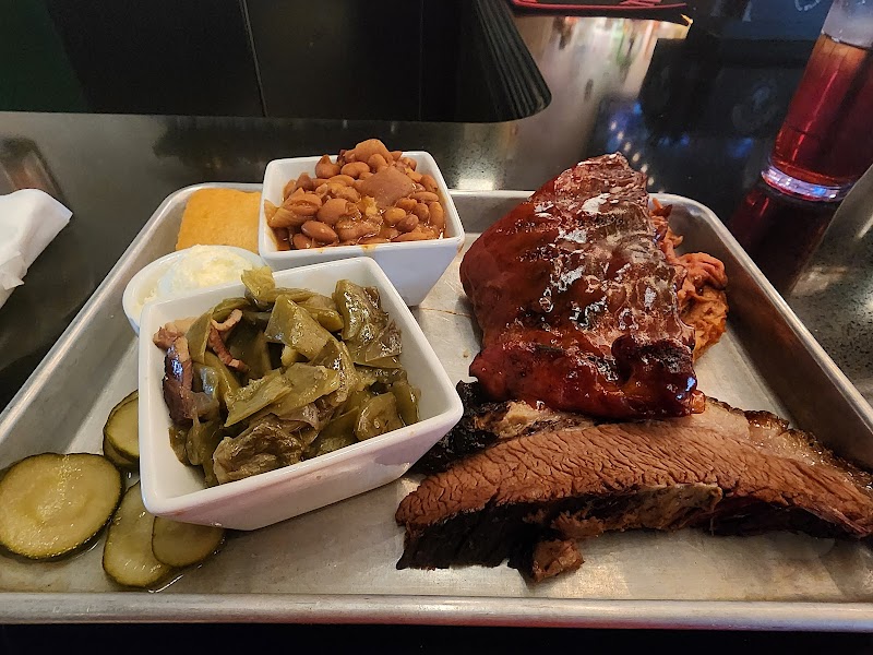 SmokeWorks Bloomington - photo 2
