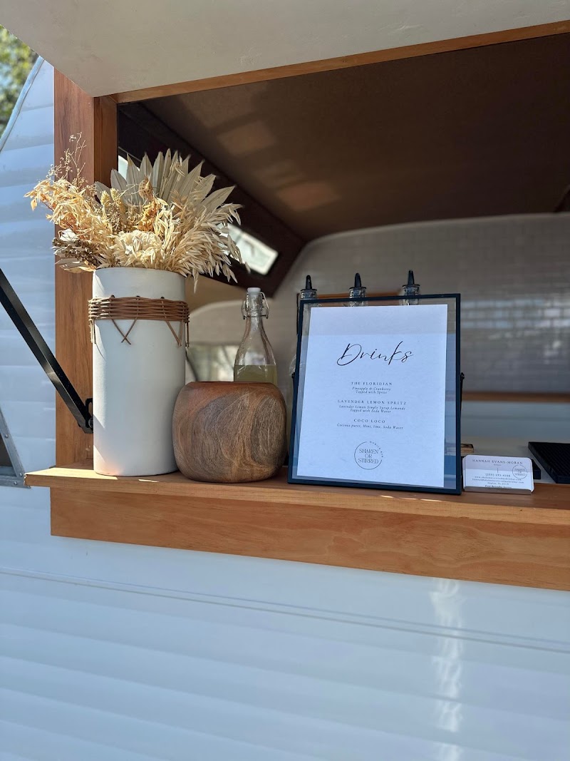 Shaken or Stirred Mobile Bar & Events - photo 4