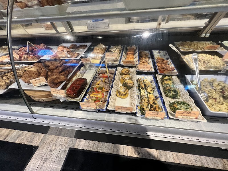 DeRomo's Gourmet Market - photo 5