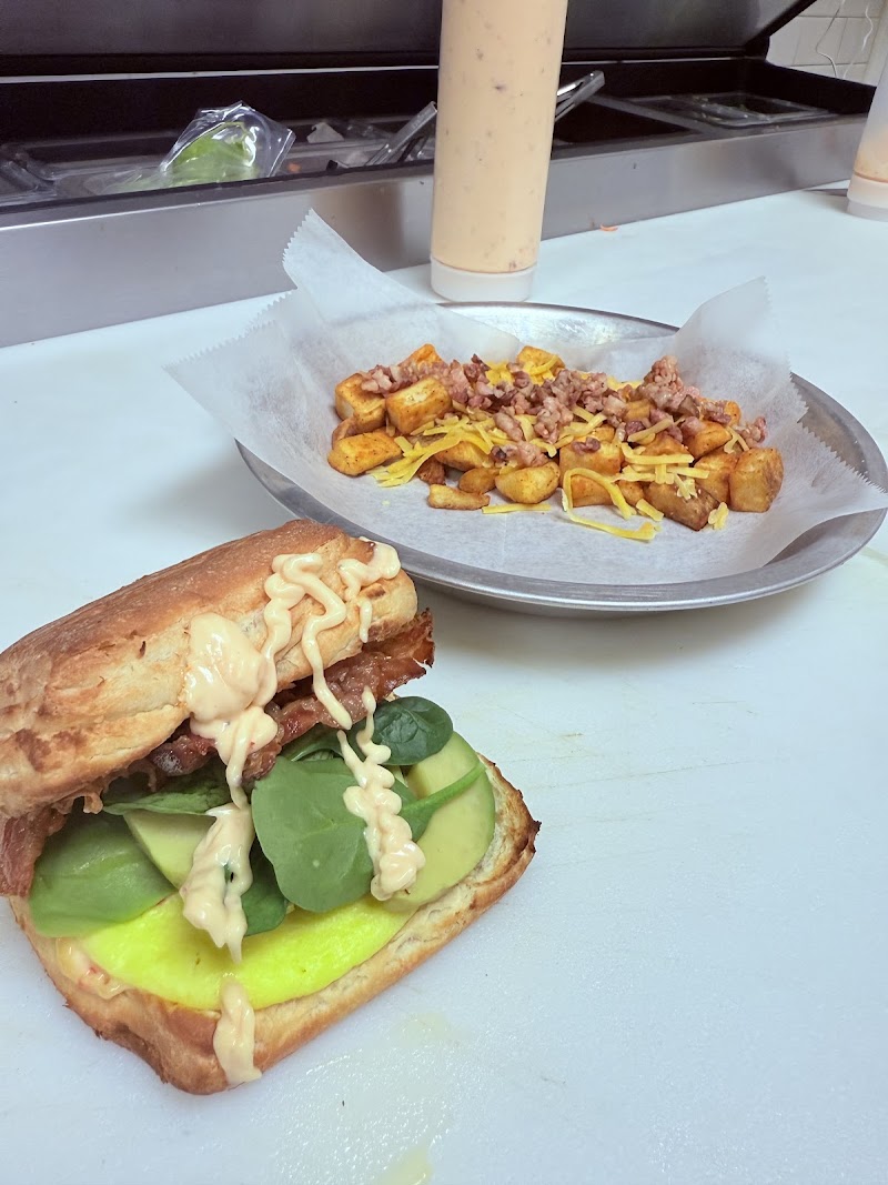 Brim Cafe & Catering at Schlitz Park - photo 2