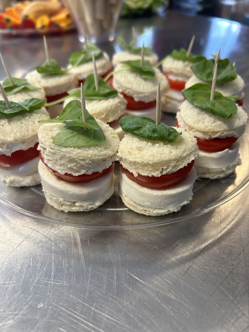 The 1824 Catering Company - photo 4