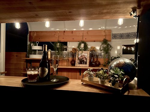 The Love Shack mobile bar - photo 2
