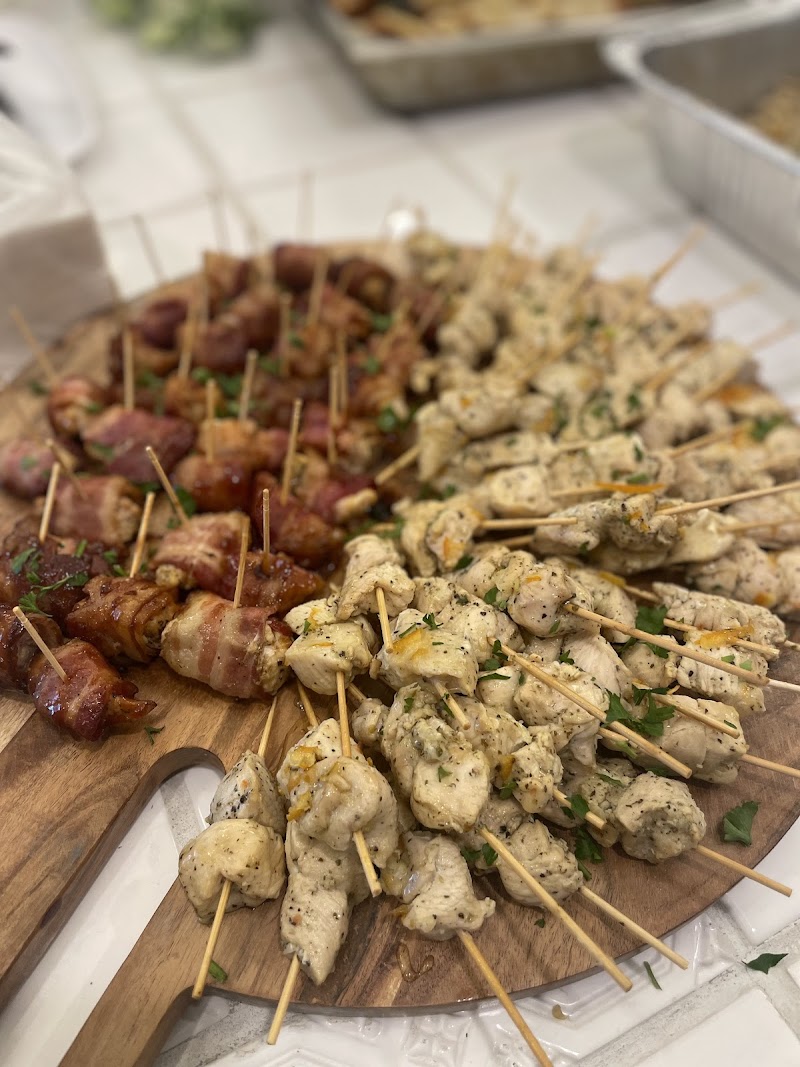 Saucey's Catering - photo 2