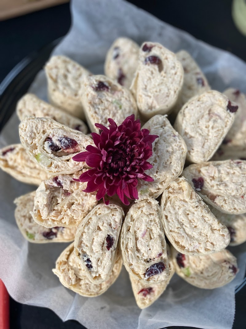 Eclectic Edibles Catering - photo 5