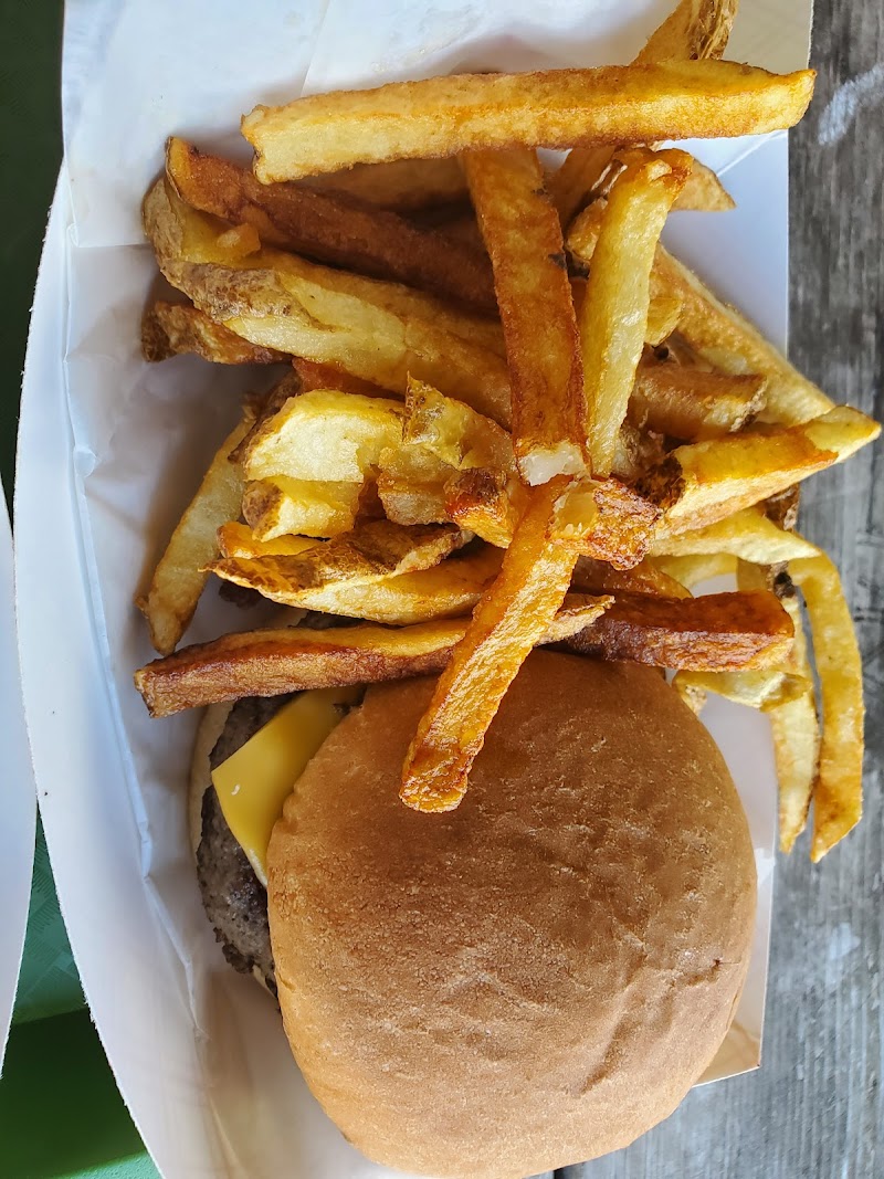 Little Sisters Big Rig & Catering - photo 2