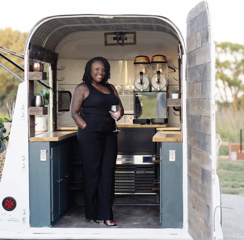 The Thirsty Chariot Mobile Bar - photo 3
