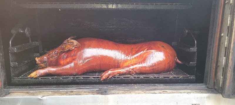 Well Dressed Hog BBQ and Catering - photo 2