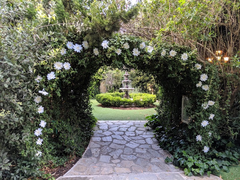 Twin Oaks House Weddings - photo 3