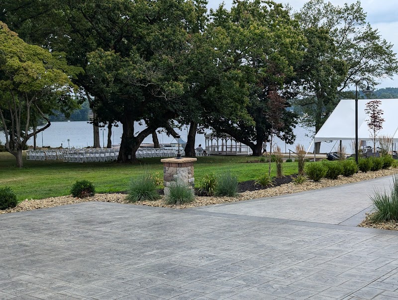 Tudor House at Mason's Cove - photo 3