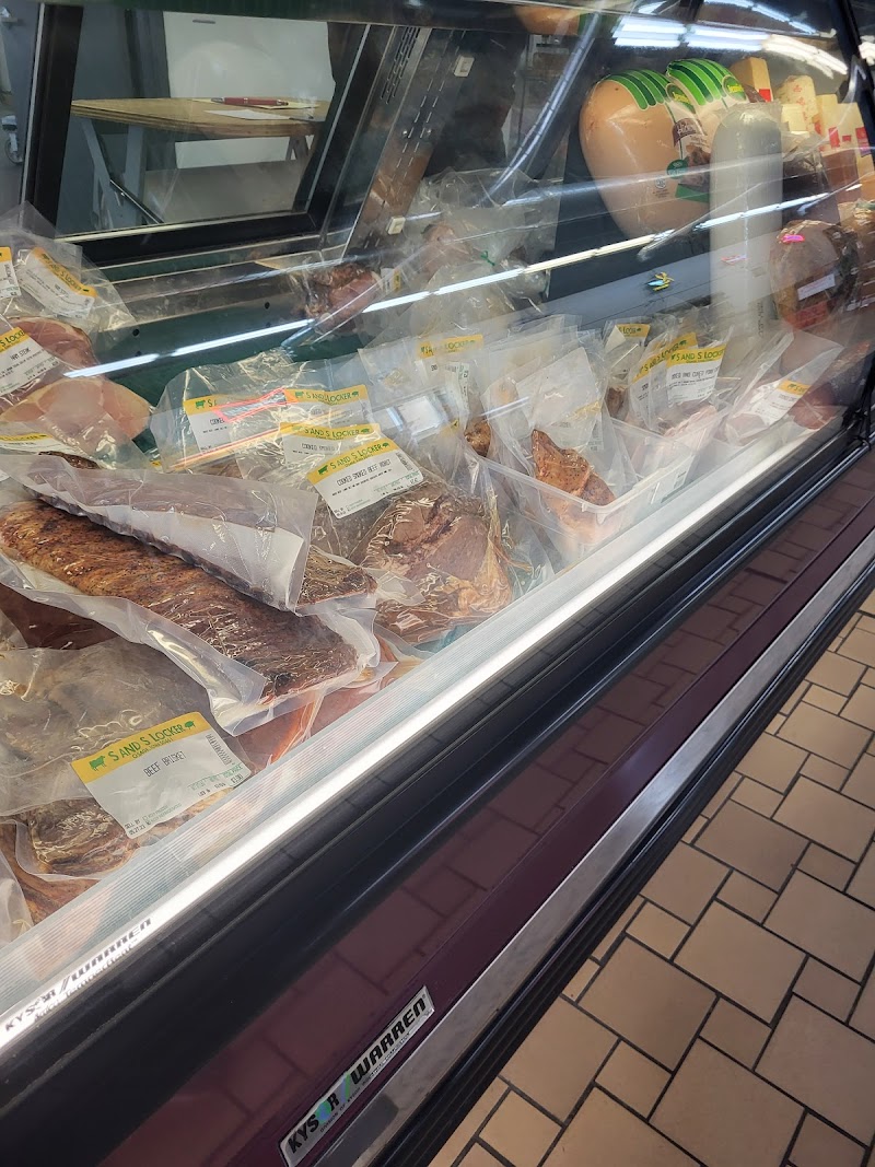 S & S Meats and Spirits - photo 4