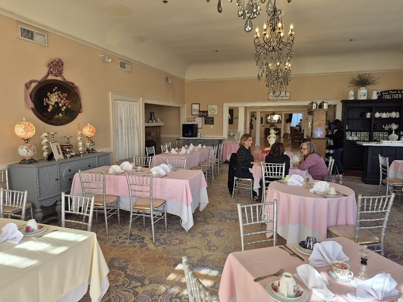 Spring Field Banquet Center - photo 5