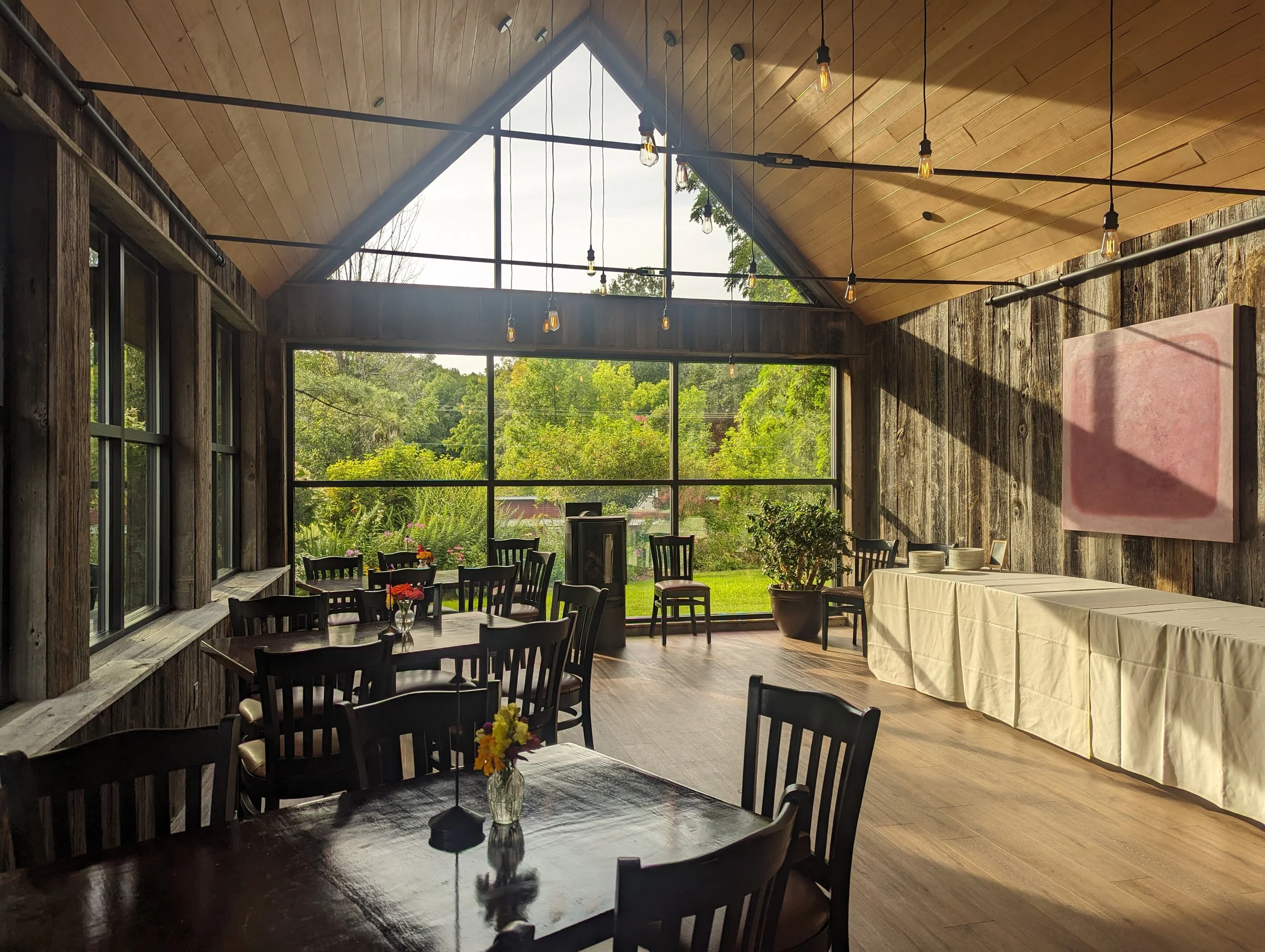 The North Hero House Inn & Restaurant - Catering in North Hero, Vermont