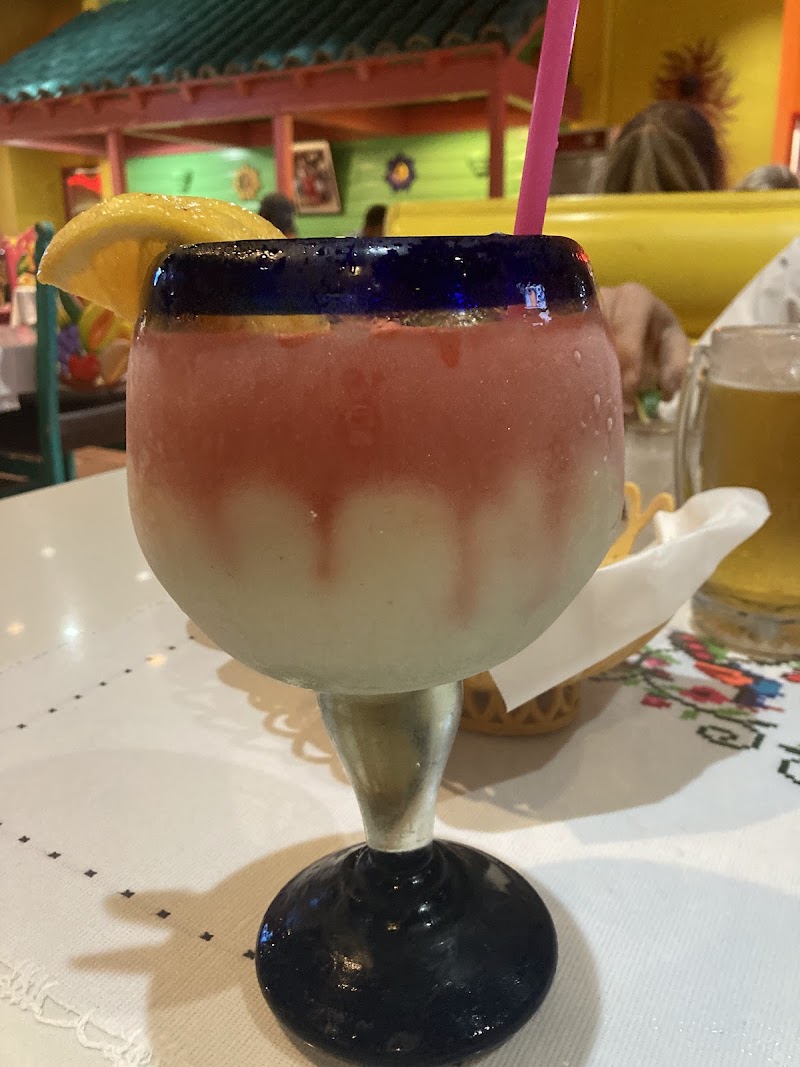 La Hacienda de Benton - photo 3