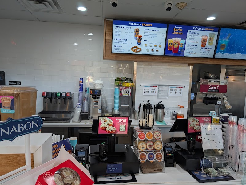 Auntie Anne's - photo 2