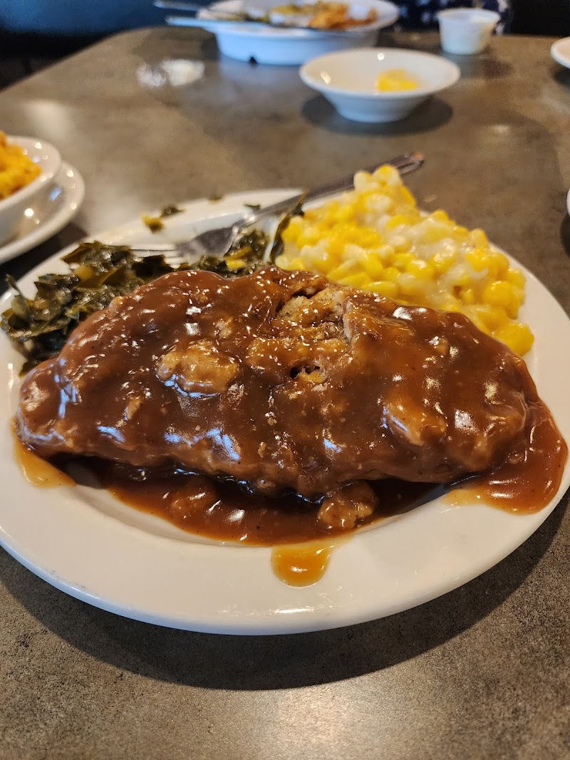 Lizard's Thicket Restaurant - photo 5
