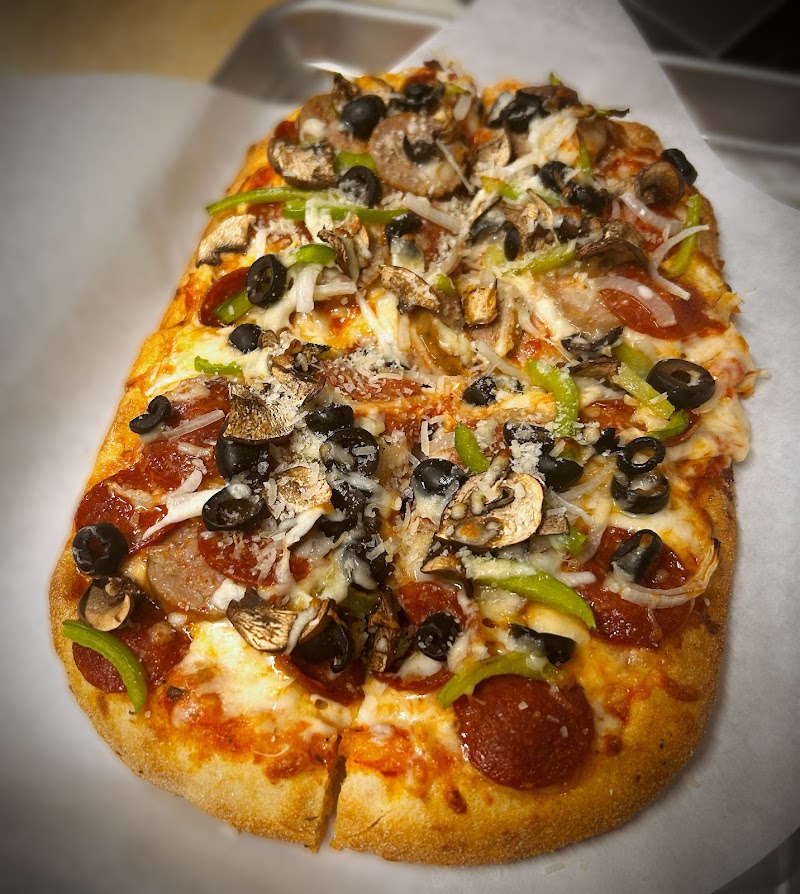 Chonie's Pizza - Van Henion Brewing Location - Catering in Bend, Oregon
