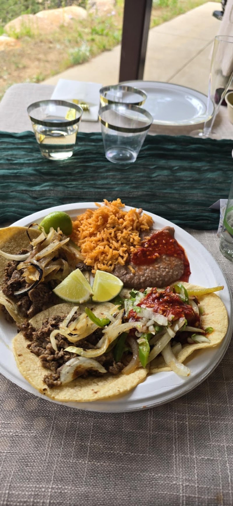 EHijole Tacos & Catering - photo 4