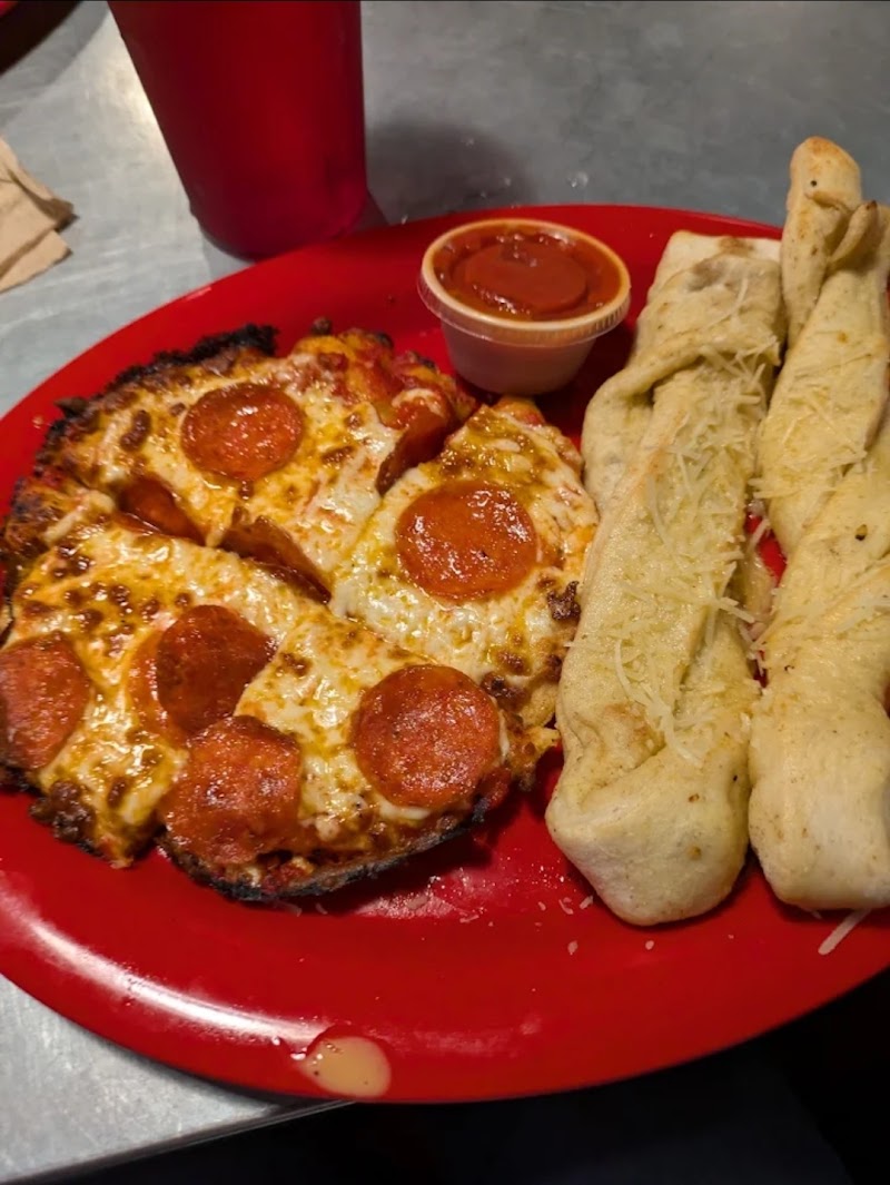 Powder River Pizza - photo 3