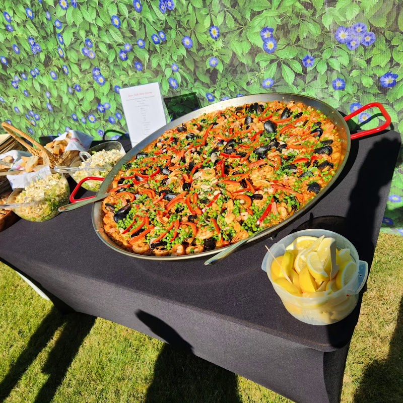 Dave's Paella Party Catering - photo 4