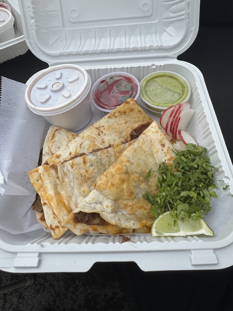 Lupitas Taqueria VA LLC - photo 4