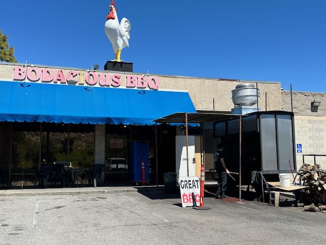 Marshall's Bodacious BBQ - photo 3