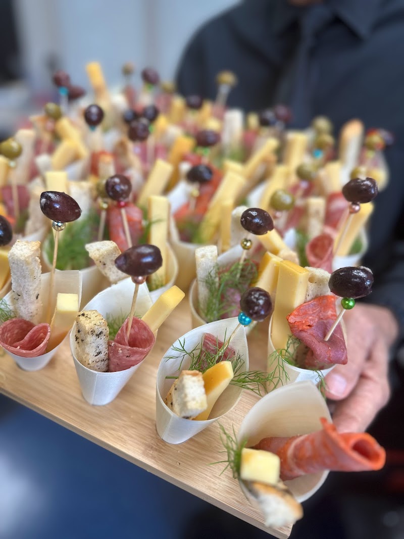 Delicious Catering Services - Catering in Miami, Florida