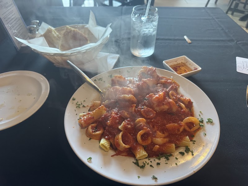La Cucina Paisanos Pizzeria & Catering - photo 2