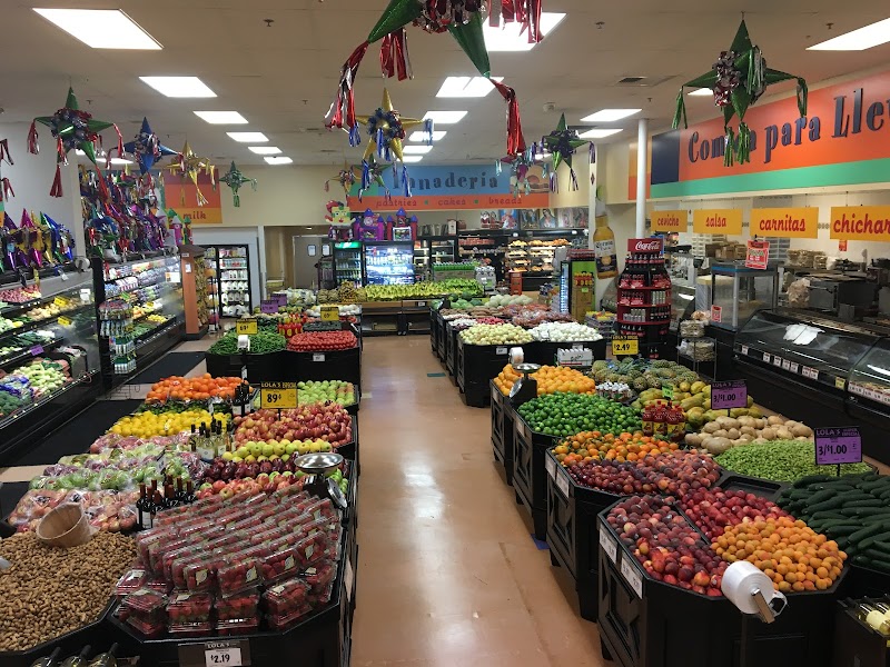 Lola's Market - photo 2