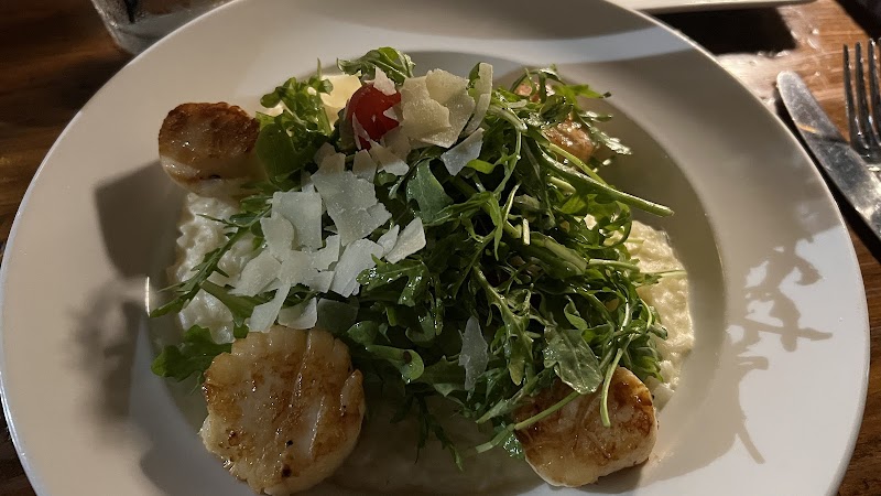 Thunder Bay Grille Rockford - photo 4