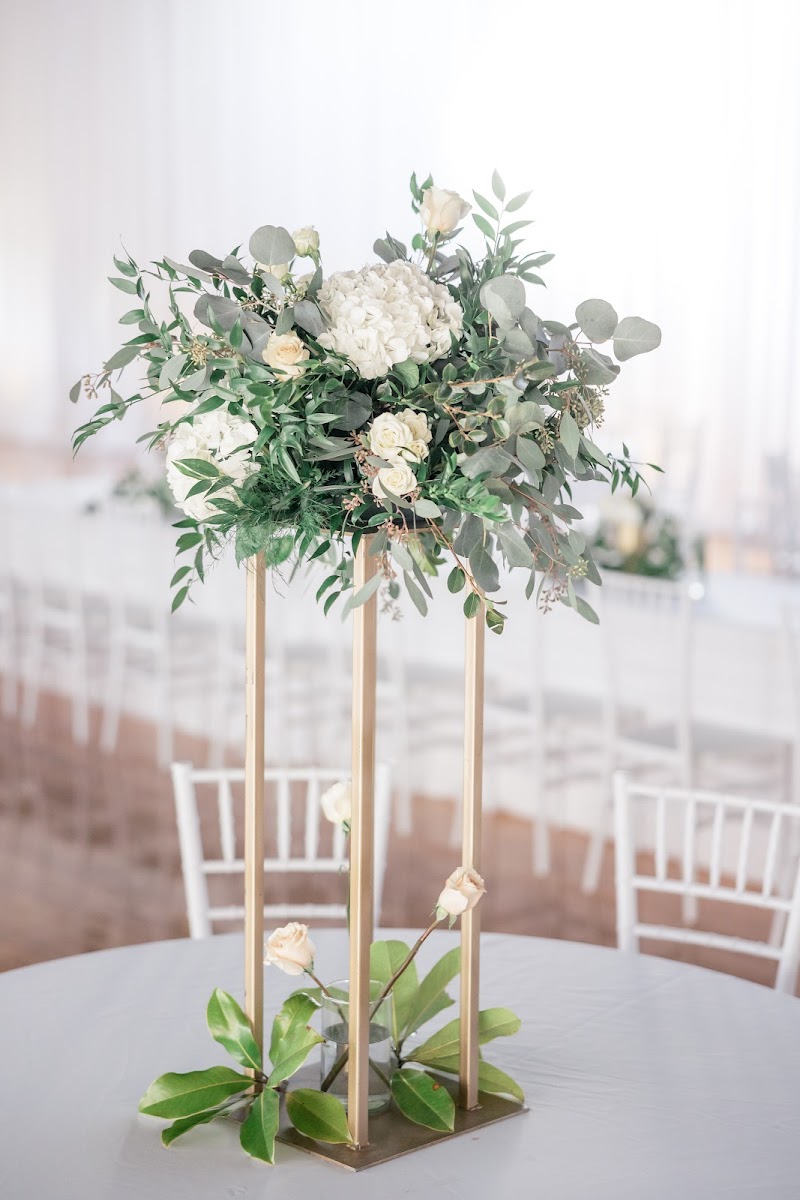 Angie's Catering & Floral Design - photo 3