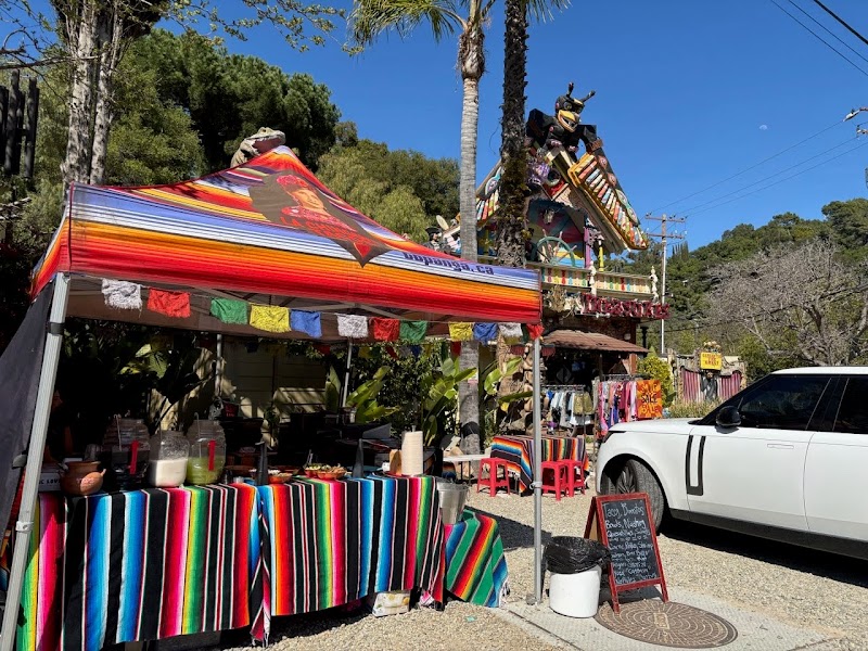La Chingona Tacos - Catering in Topanga, California
