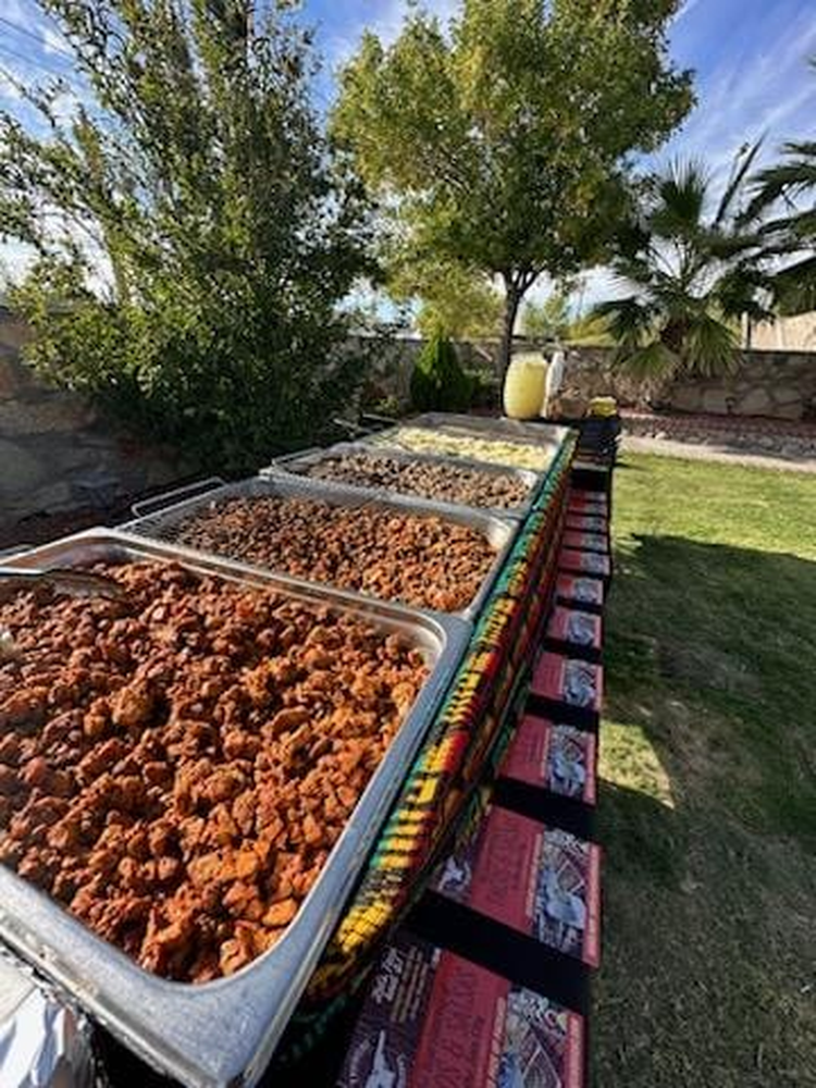 Taquizas Los Pistoleros Catering - photo 3