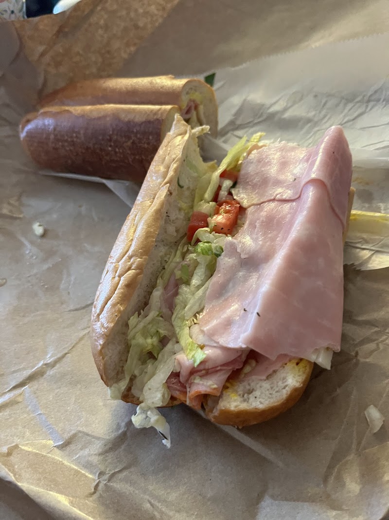 Monte's Sub Shop - photo 3