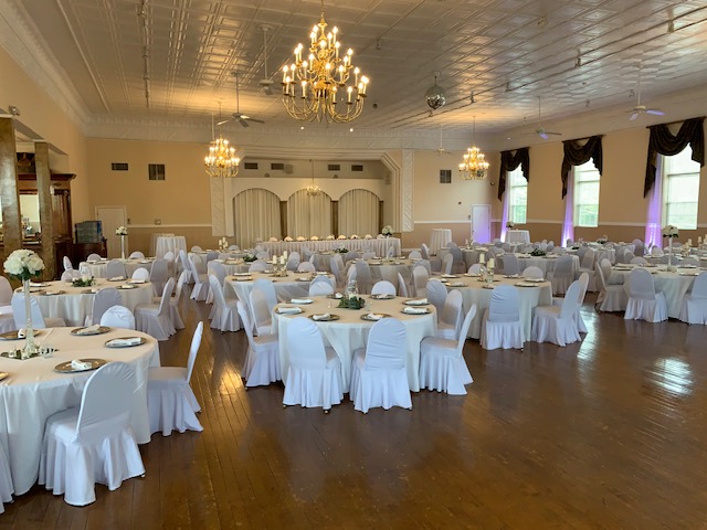 Andre's Banquets & Catering West - photo 4