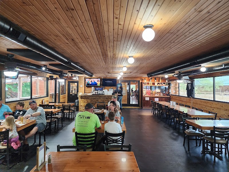 Buffalo Trail Restaurant and Bar - photo 4