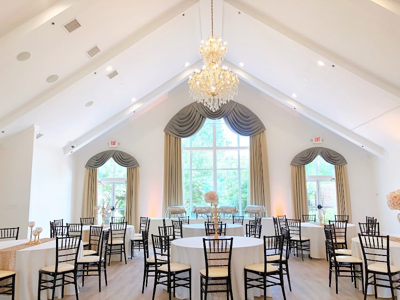 Reflections Venue and Gardens - Catering in Plano, Texas