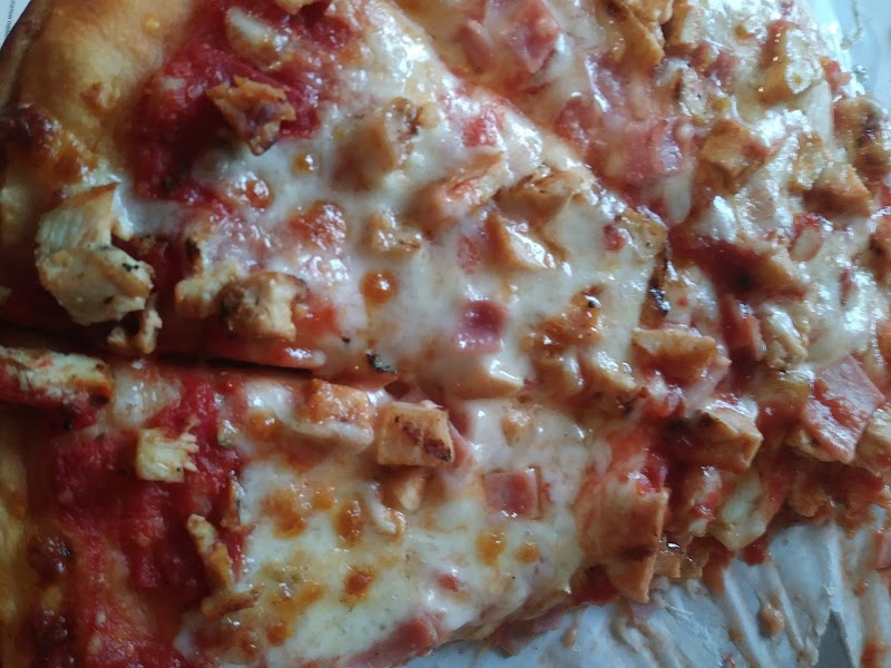 Middlebury Pizza - photo 3