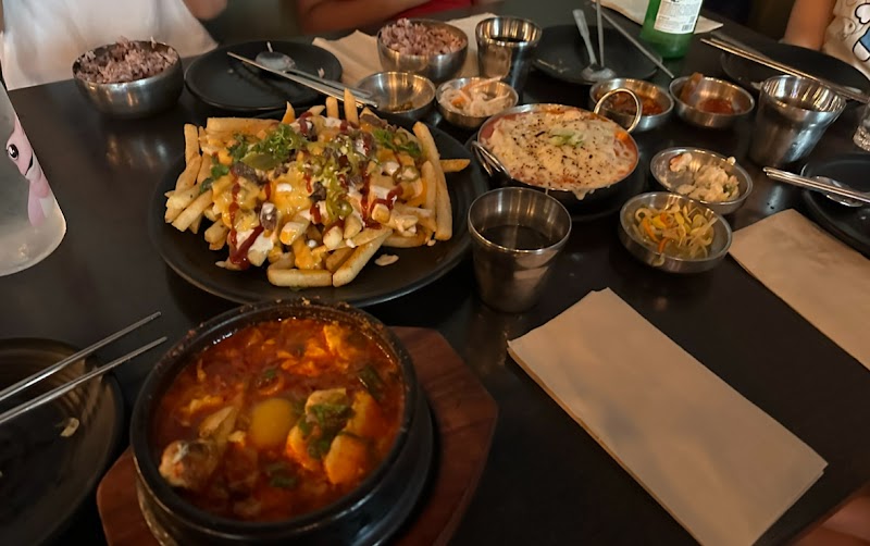Sura Korean BBQ & Tofu House Restaurant - Long Beach - photo 4