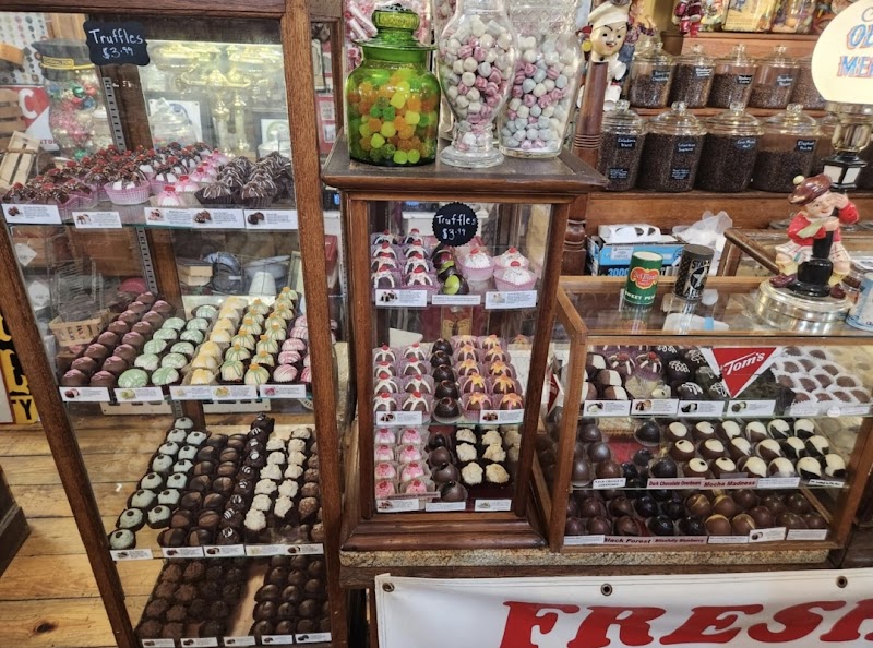 Old Village Mercantile - photo 4