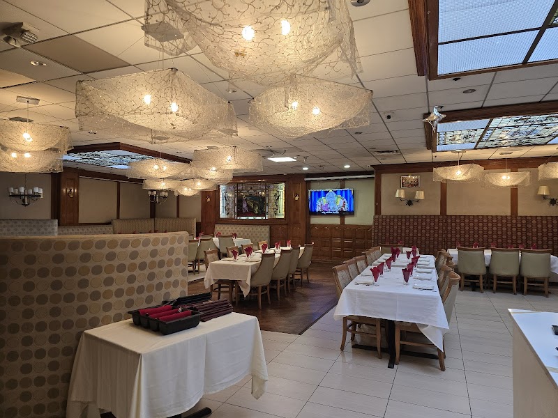 VaibhaV Indian Restaurant & Caterers - photo 2