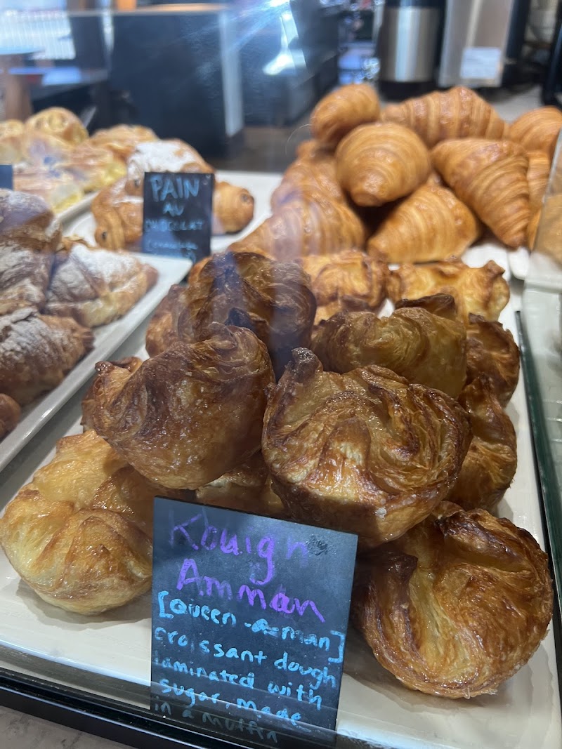 Lincoln Street Bakery - photo 2