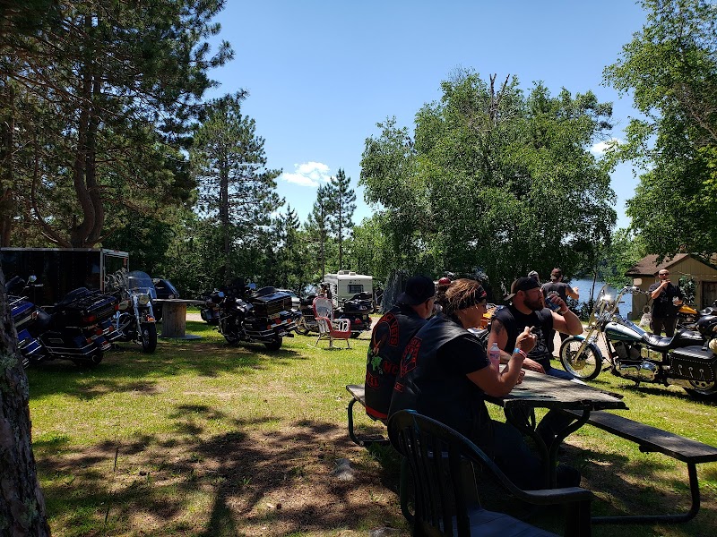 Maday's Fish Trap Bar & Resort - Catering in Tomahawk, Wisconsin