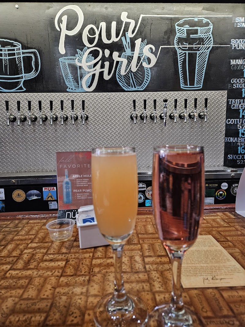 Pour Girls - Catering in Hampton, Virginia