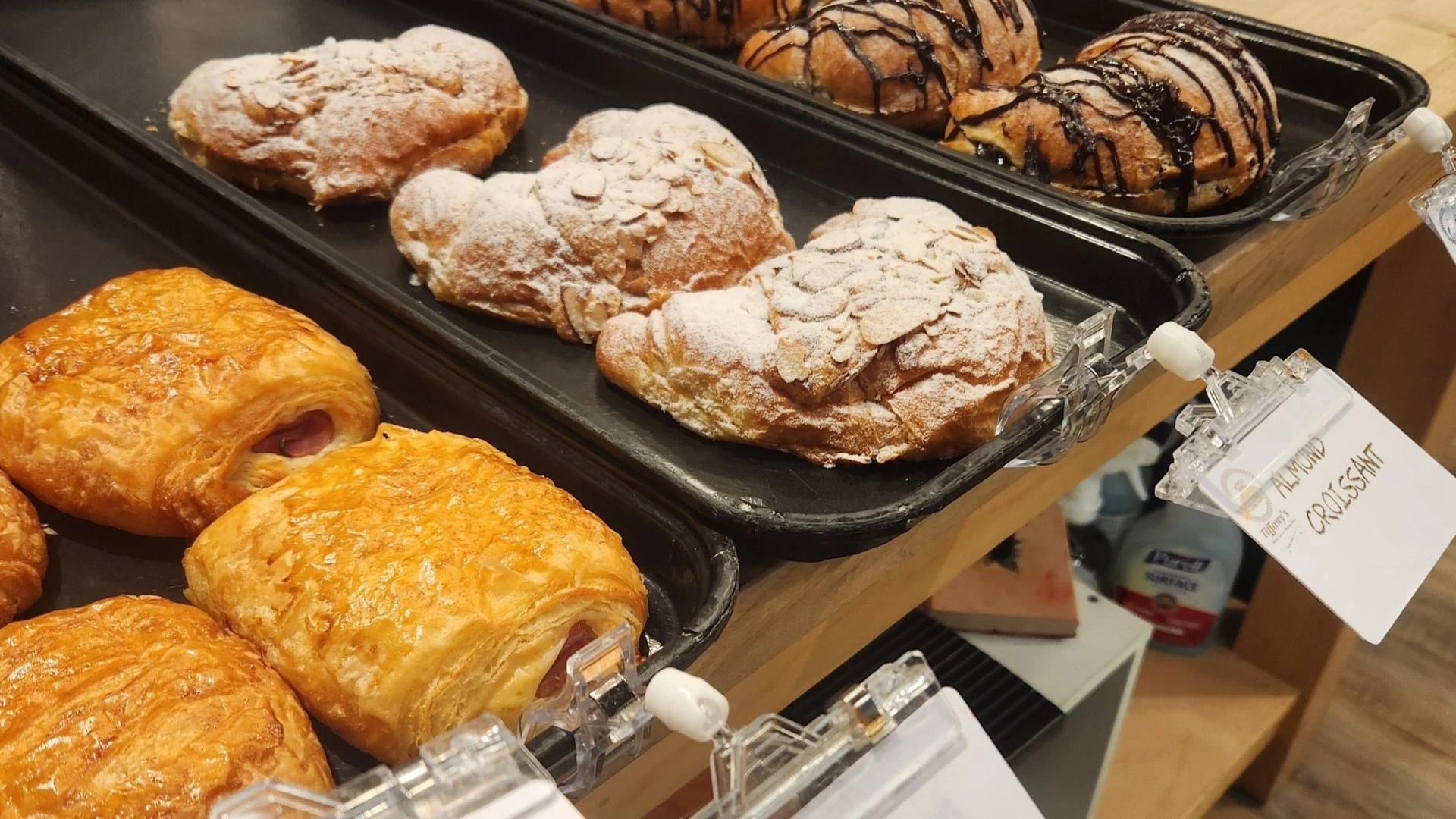 Tiffany's Sweets, Eats & Meeting Place - photo 4