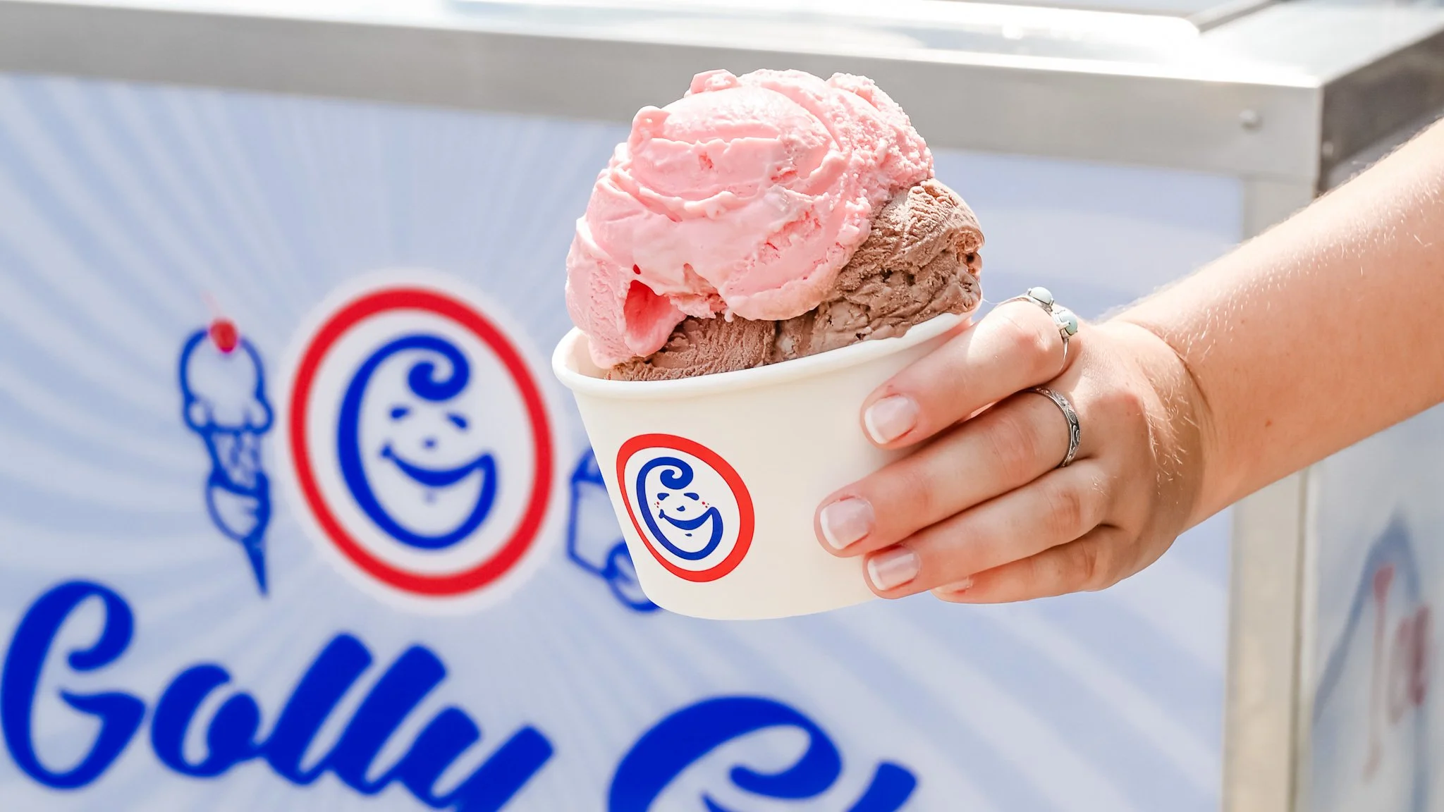 Golly G's Ice Cream Catering & Events - photo 3