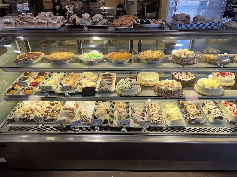 Safron Bakery Cafe - photo 2