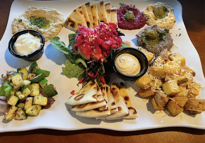 Conrad's Olive & Catering - photo 3