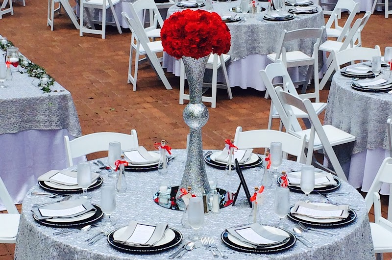 Antigua Catering & Events - Catering in West Allis, Wisconsin